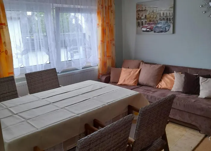 民宿 Haus Am Huegel *